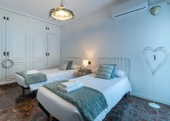 Atico Puente Parking Gratuito Apartment Cordoba