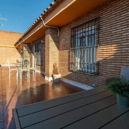 Atico Puente Parking Gratuito Apartmán *