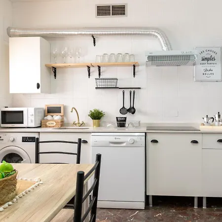 Atico Puente Parking Gratuito Apartamento