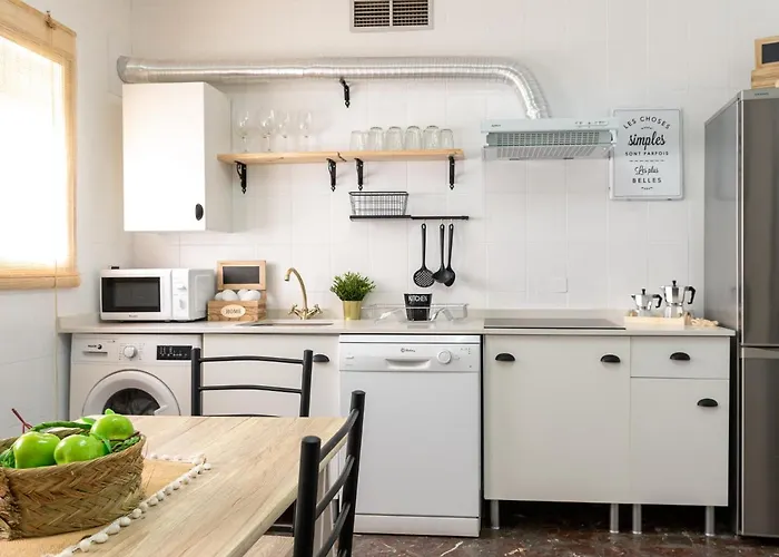 Atico Puente Parking Gratuito Apartment